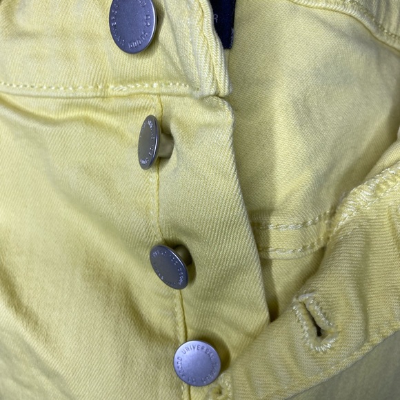 Universal Threads High-Rise Shortie Shorts - Picture 5 of 7